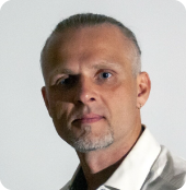 Поздняков Денис